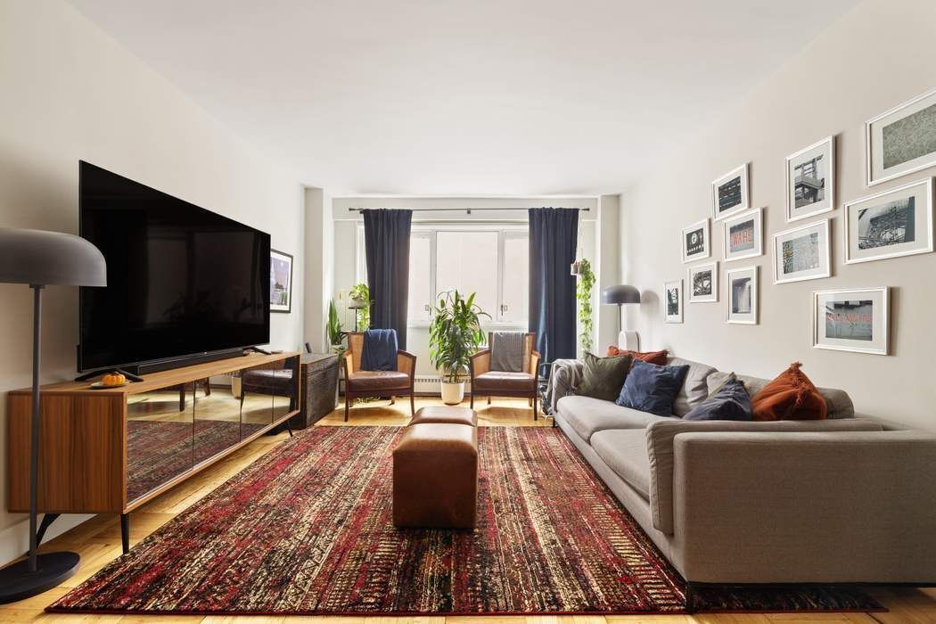 20 E 68th Street 7G — photo