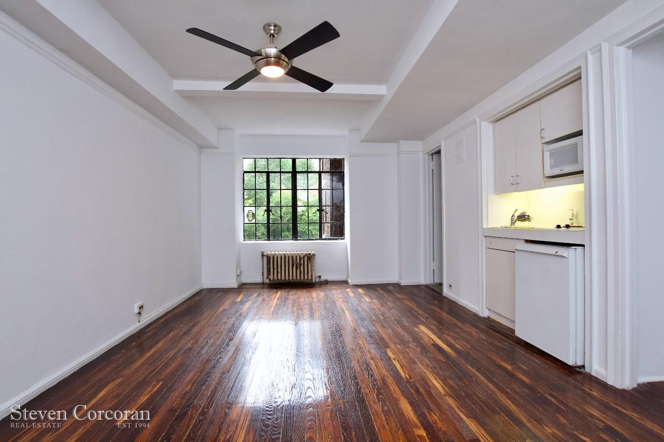 45 Tudor City Place 614 — photo