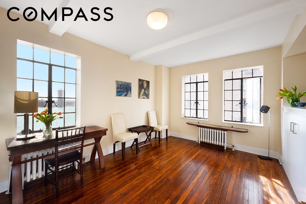 25 Tudor City Place 923 — photo