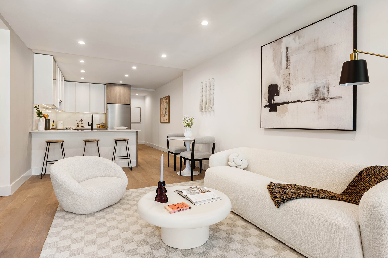 25-23 Newtown Avenue 6a — photo