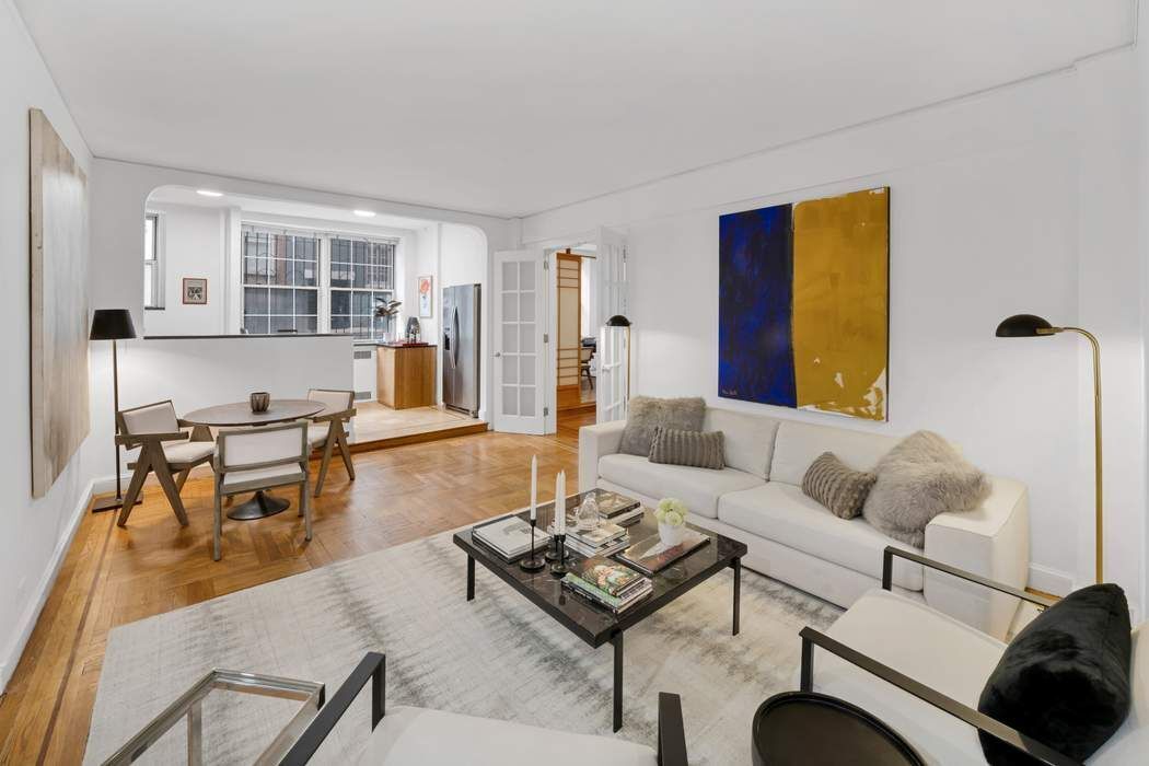 25 Minetta Lane 1Jk — photo