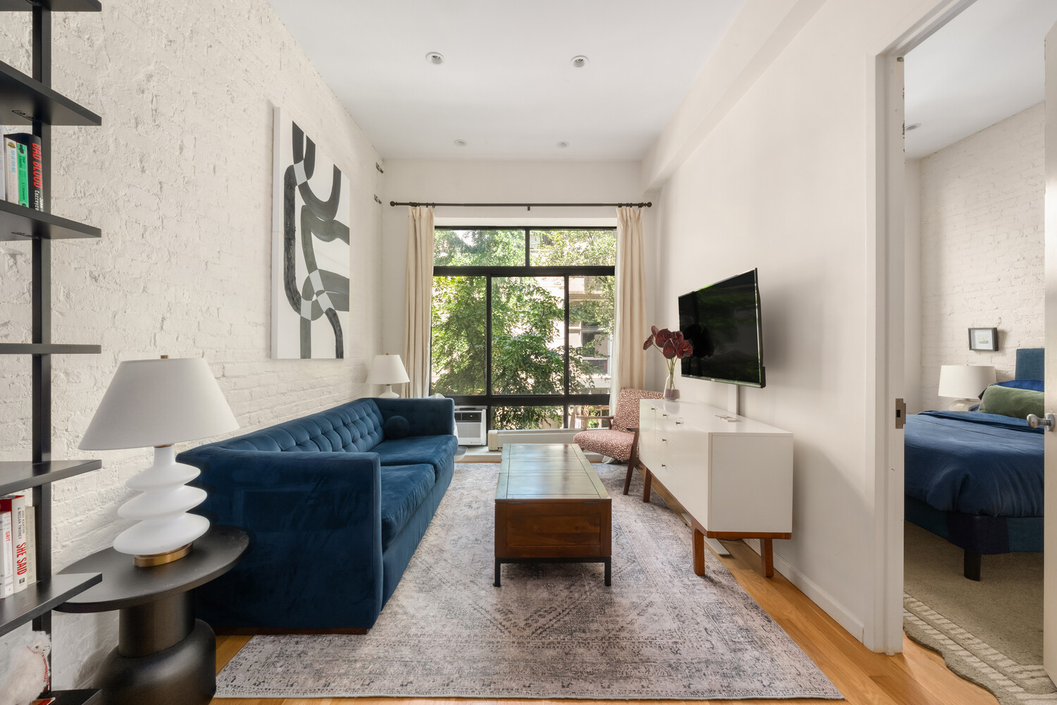 23 E 10th Street 3D — photo