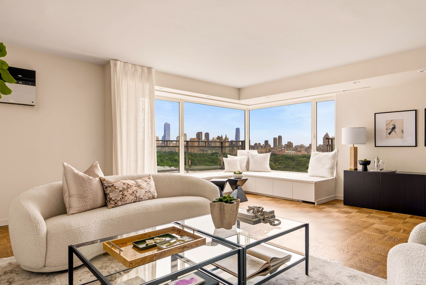 1050 5th Avenue Pha — photo