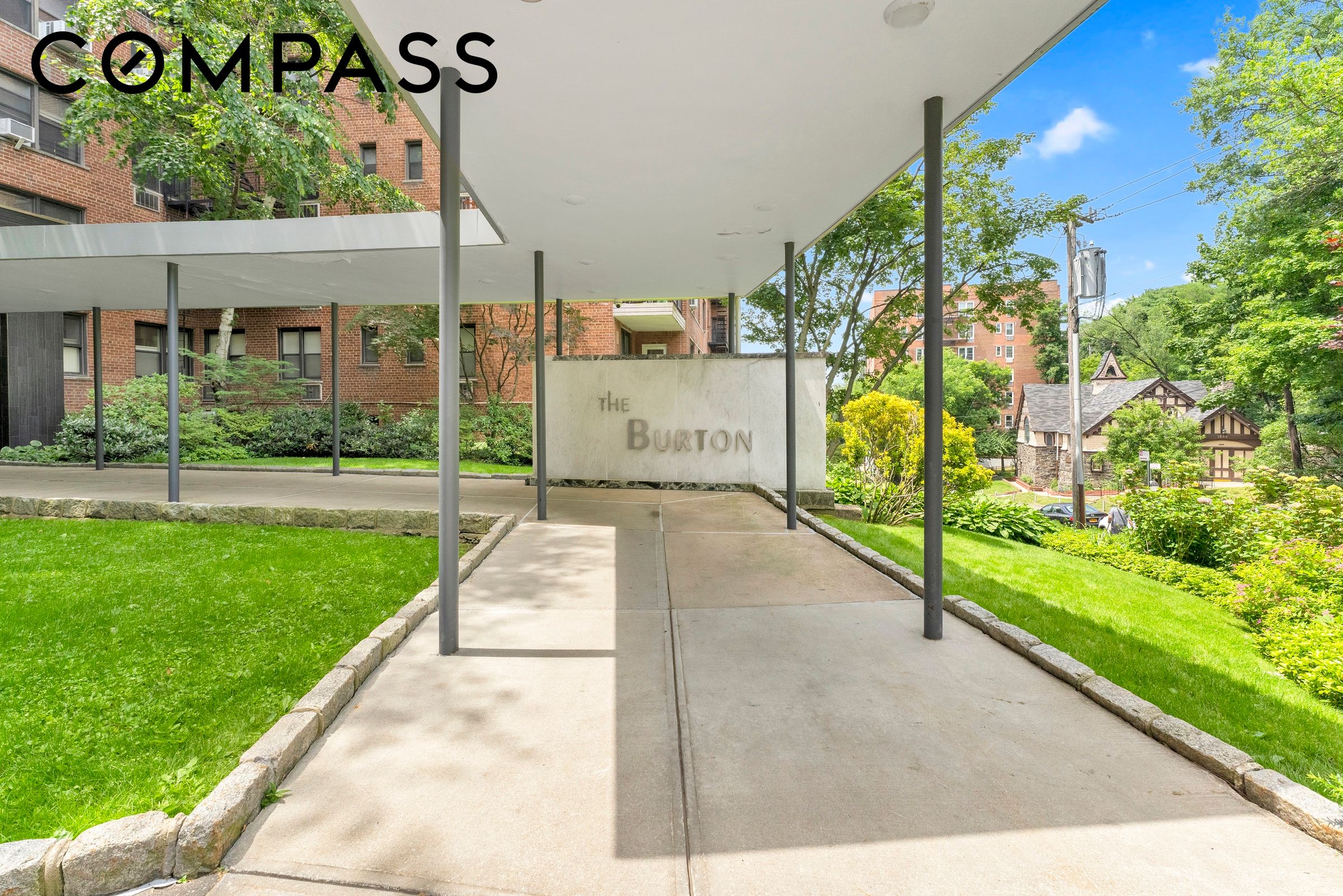 2550 Independence Avenue 4C — photo