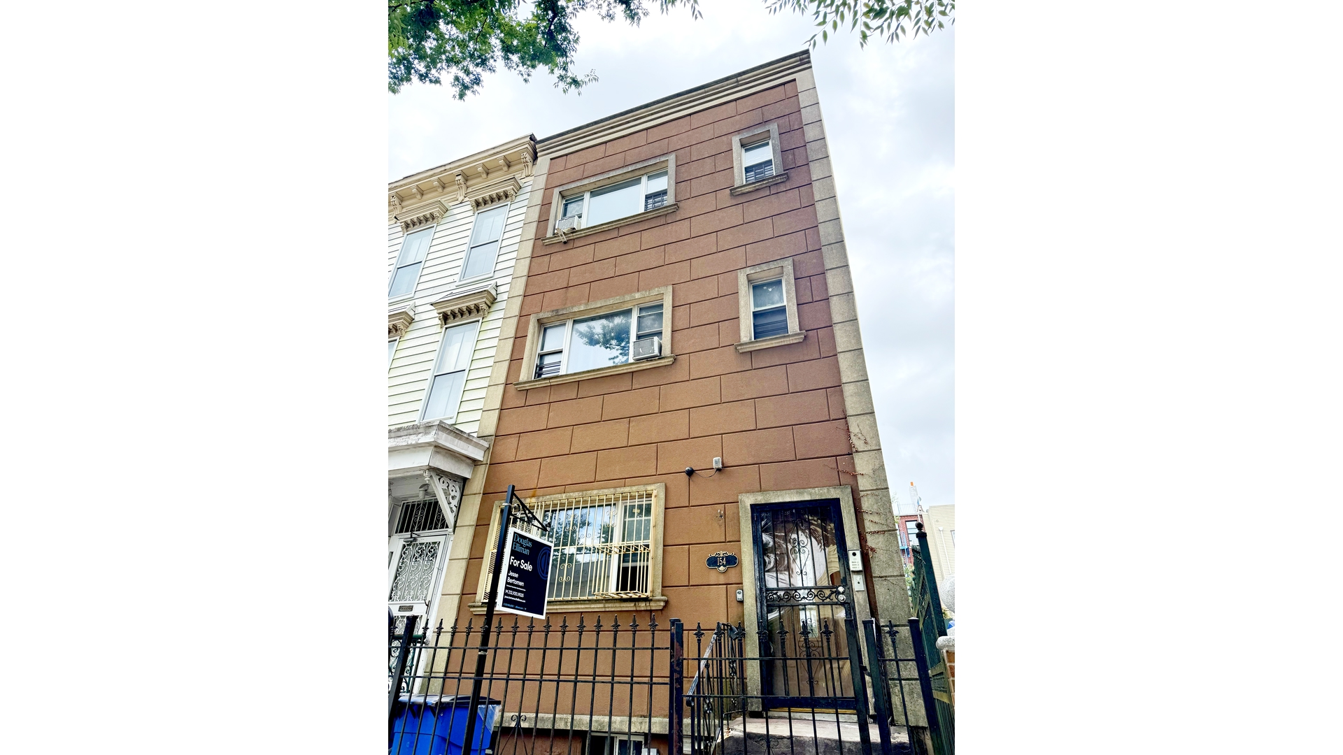 154 Sumpter Street 3Fam — photo