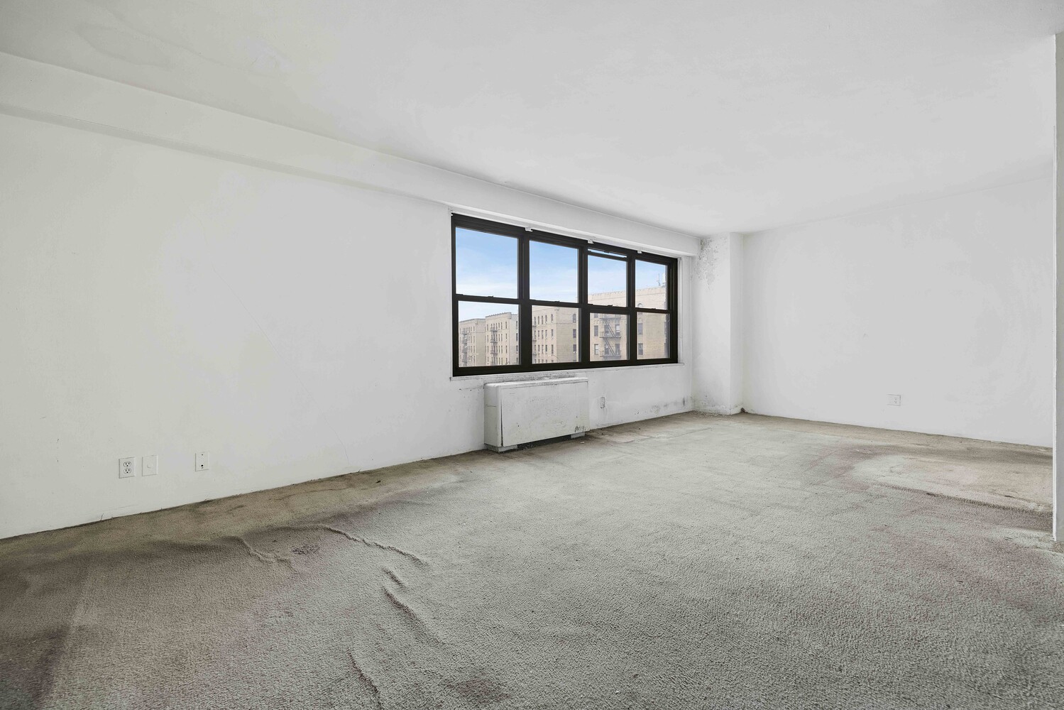 1020 Grand Concourse 8H — photo