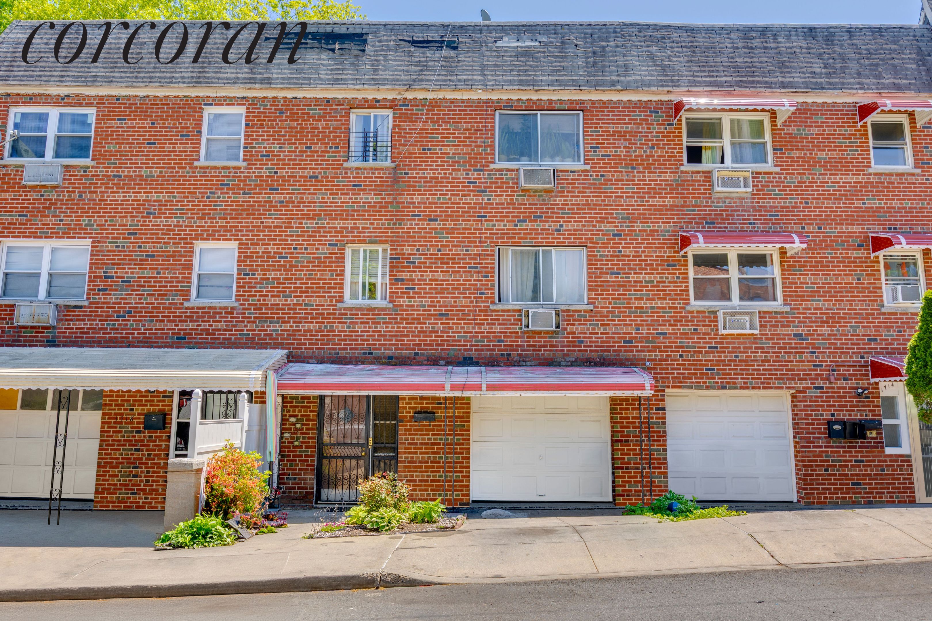1716 Sexton Place — photo