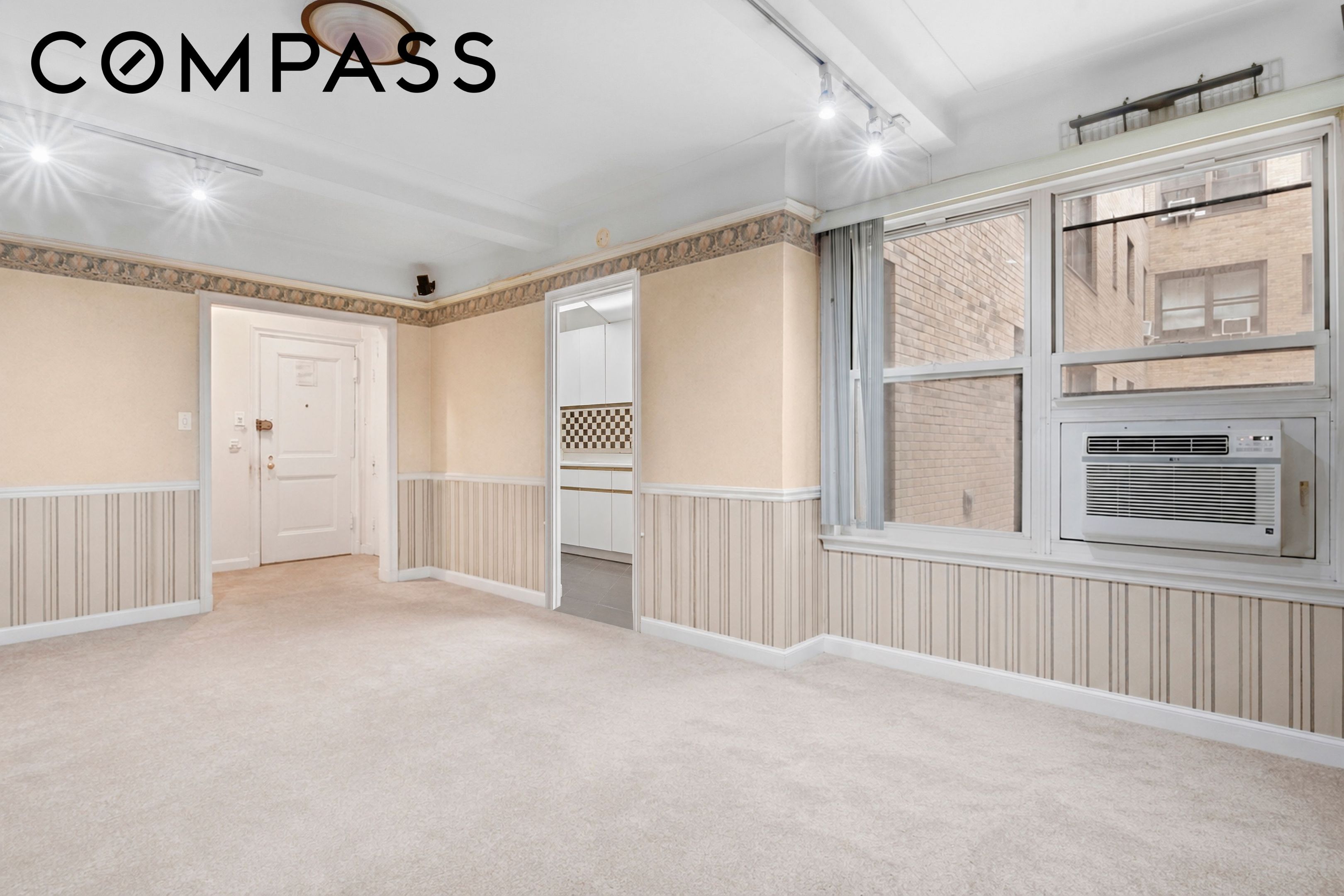 70 Remsen Street 2I — photo