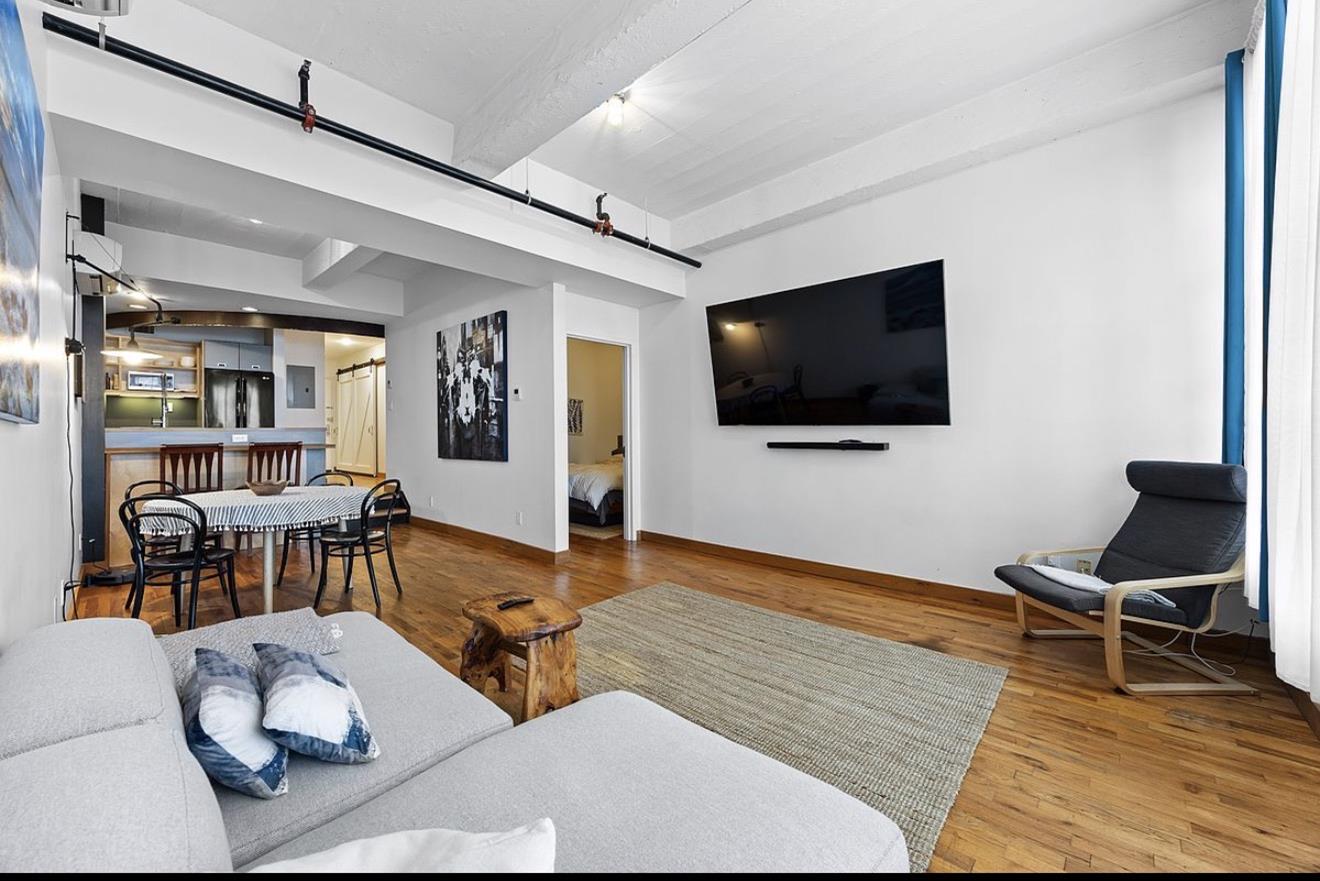 37 Bridge Street 2-D — photo