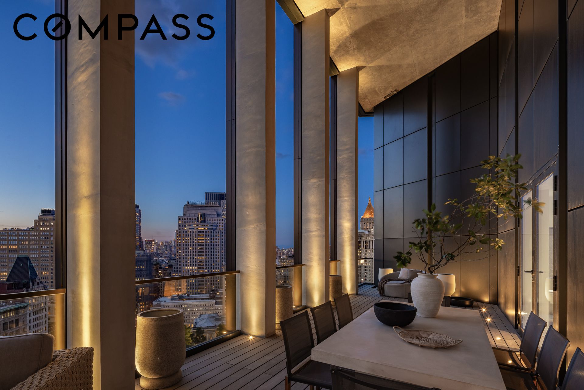 33 Park Row Ph1 — photo