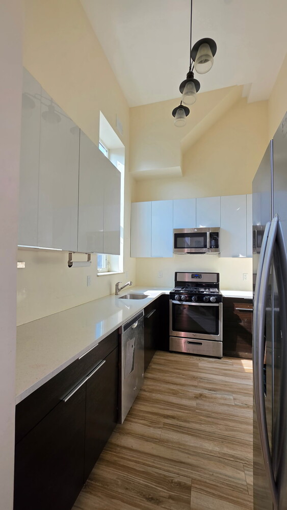 2921 Brighton 1st Street 7 — photo
