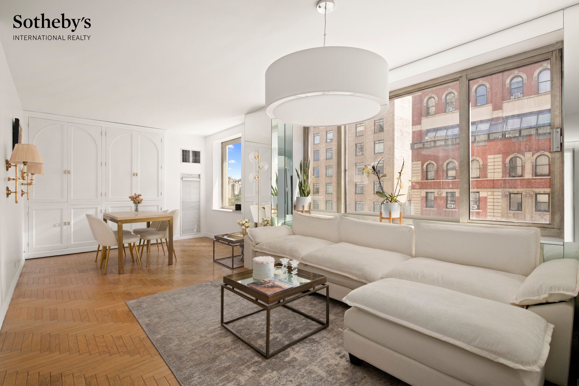 106 Central Park S 10H — photo