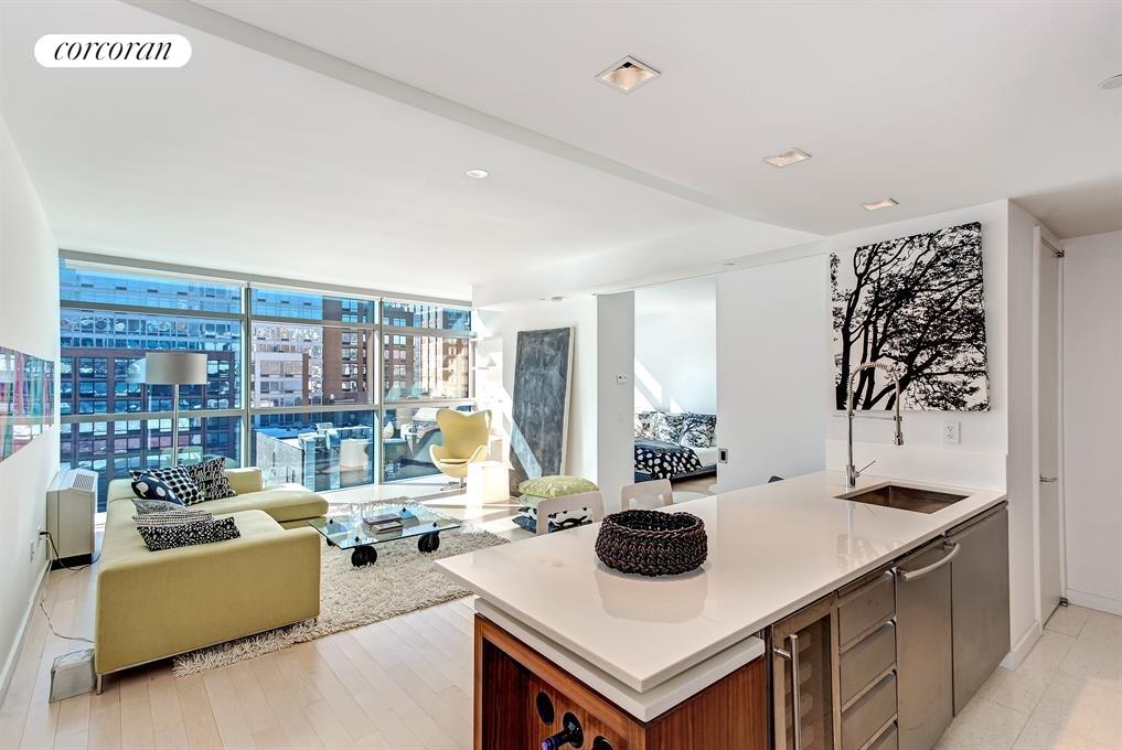 447 W 18th Street 8B — photo