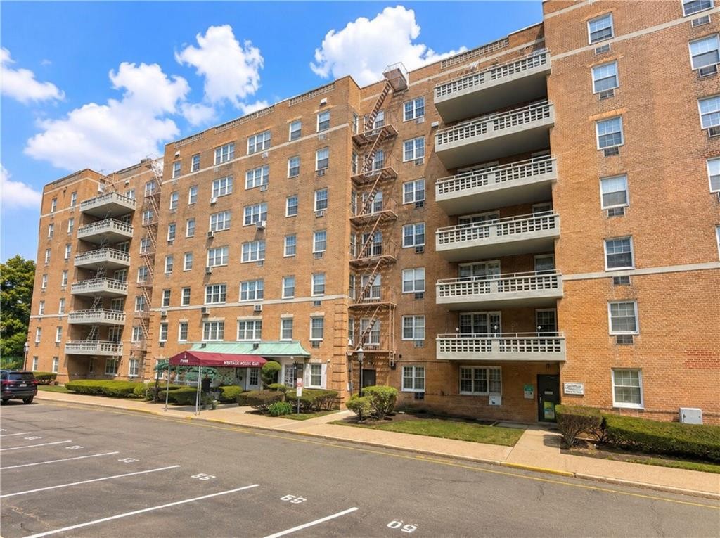 84-39 153rd Avenue 6B — photo