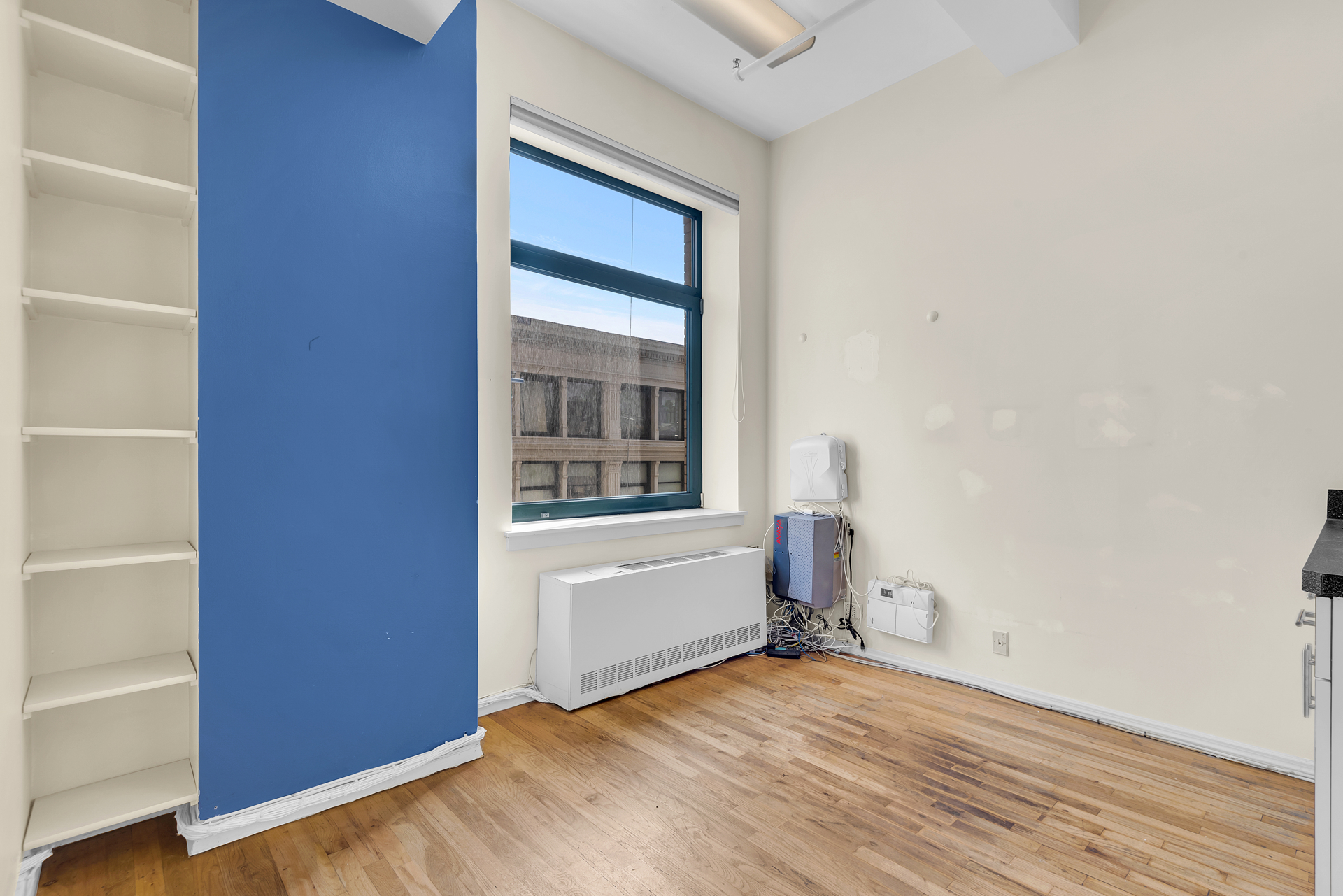 14 E 4th Street 505 — photo