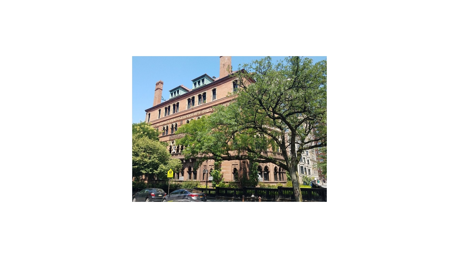 25 8th Avenue Commercial — photo