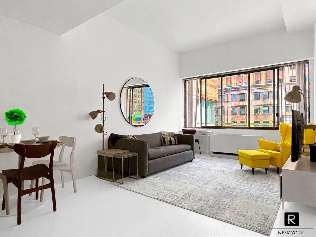 350 W 50th Street 6-I — photo