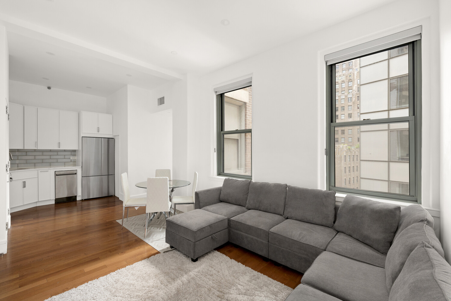 120 Greenwich Street 8H — photo