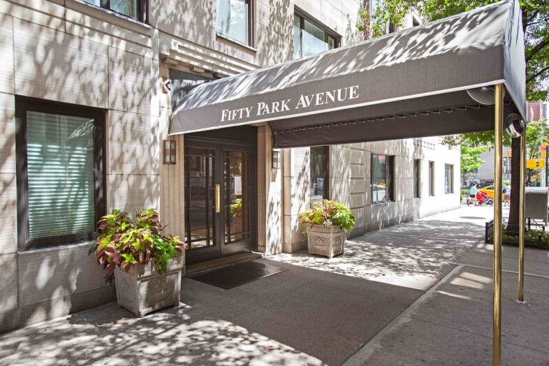 50 Park Avenue 12E — photo
