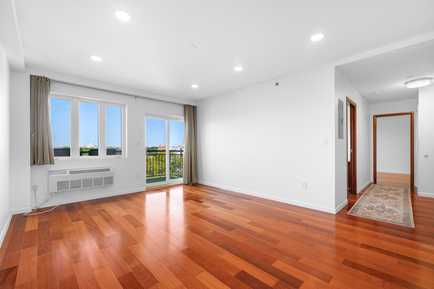 1916 Ocean Avenue Ph12 — photo