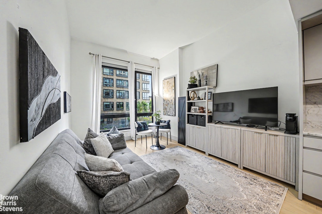 550 Vanderbilt Avenue 203 — photo