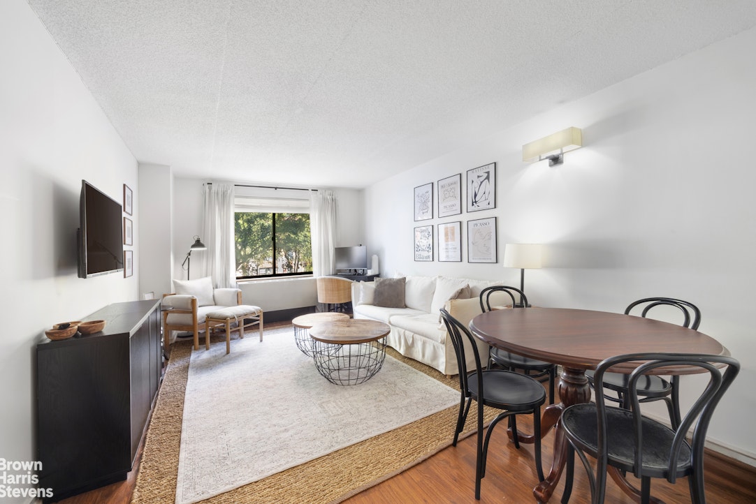 300 Rector Place 2H — photo