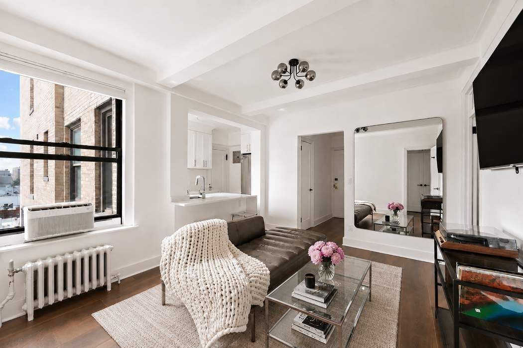 50 W 106th Street 14D — photo
