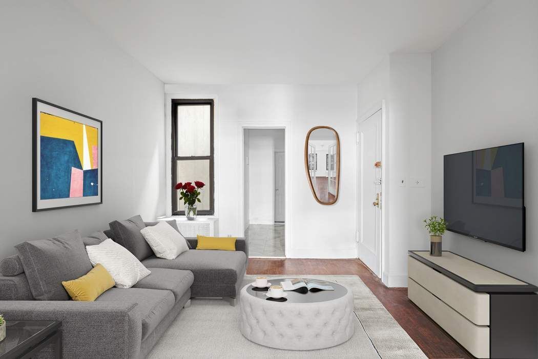 215 E 88th Street 4D — photo