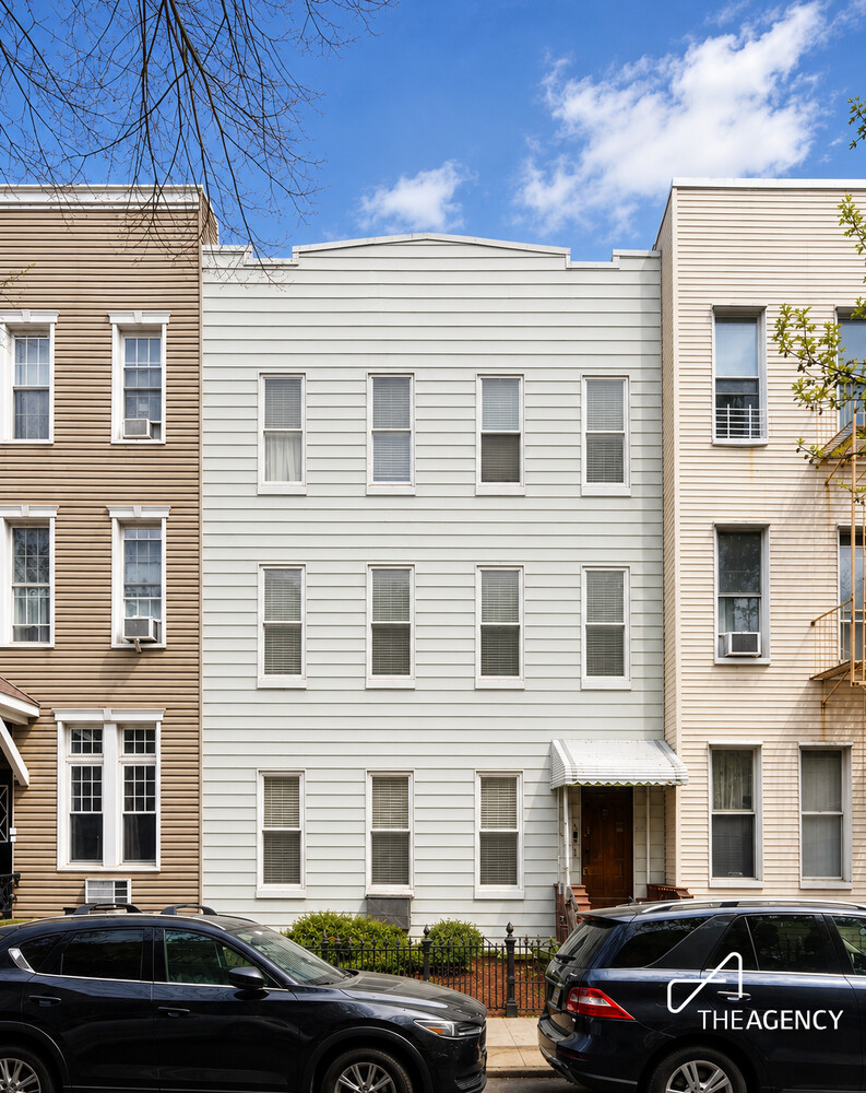 58 Diamond Street — photo