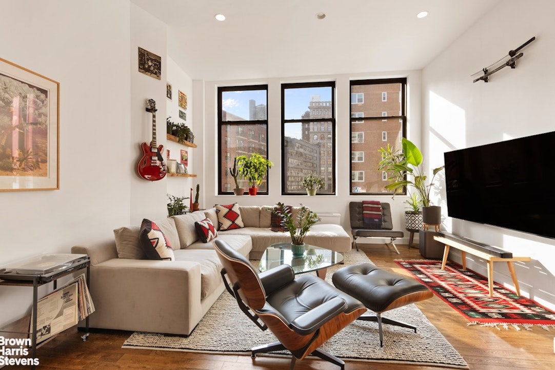 115 4th Avenue 6B — photo
