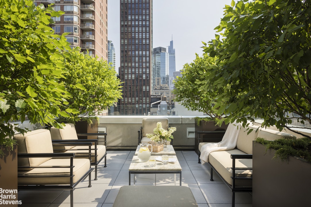 76 Madison Avenue Ph2 — photo