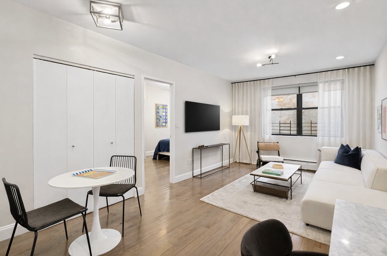 788 9th Avenue Ph5C — photo