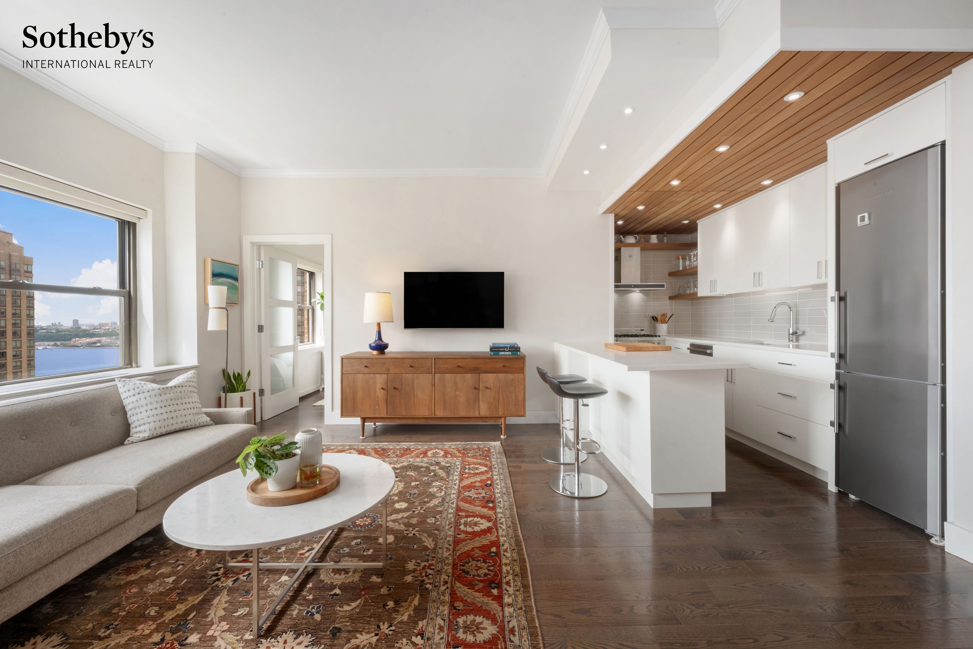 205 W End Avenue 29K — photo