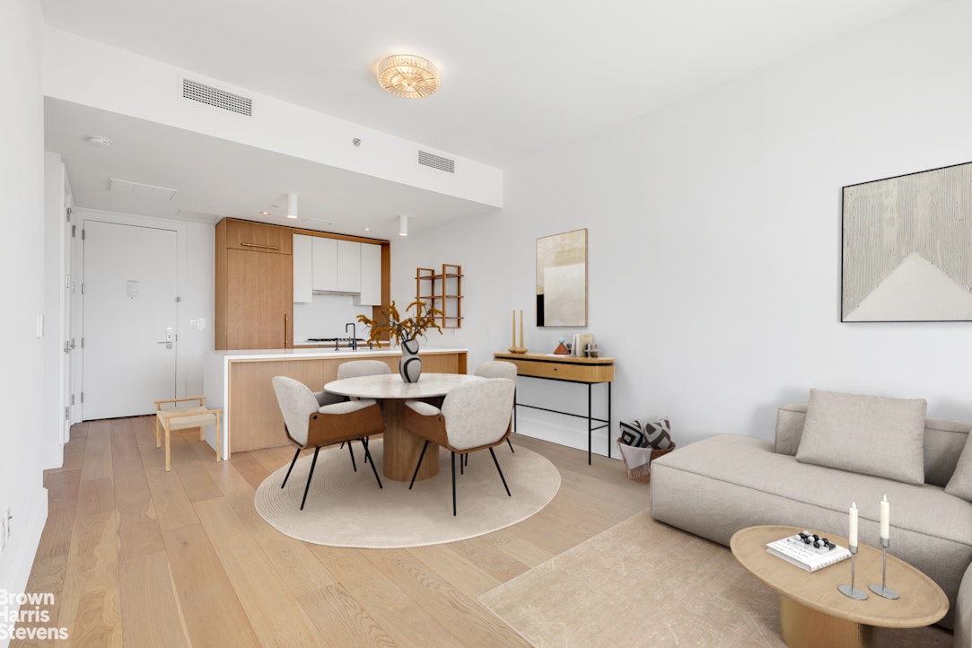 22-18 Jackson Avenue 509 — photo