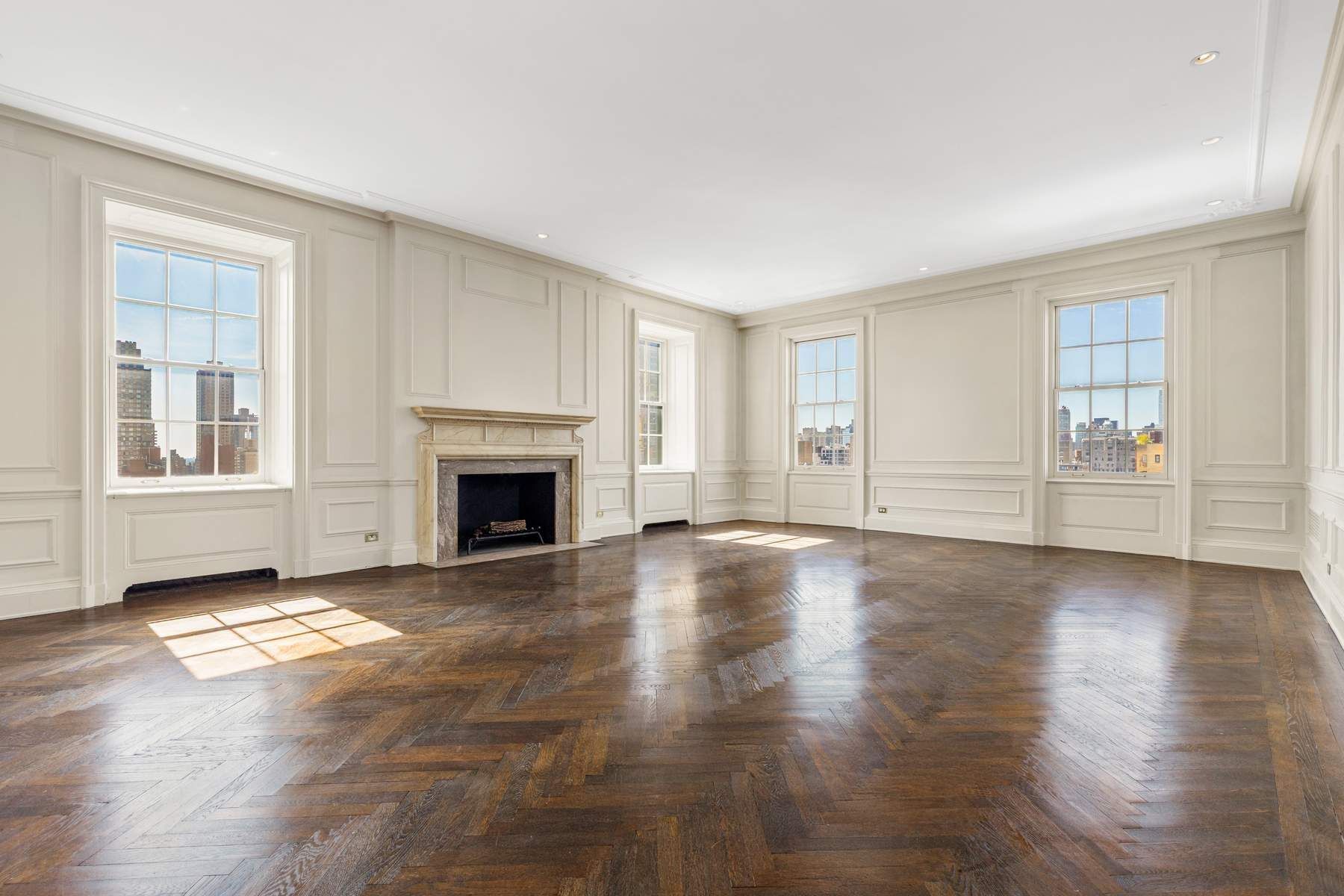 1021 Park Avenue 14C — photo