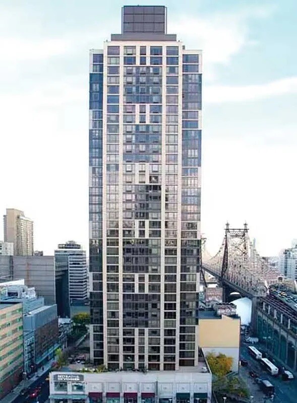 401 E 60th Street 4K — photo