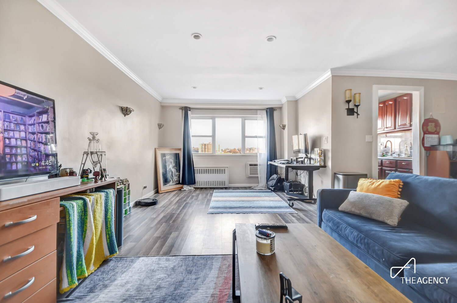 3240 Riverdale Avenue 4K — photo