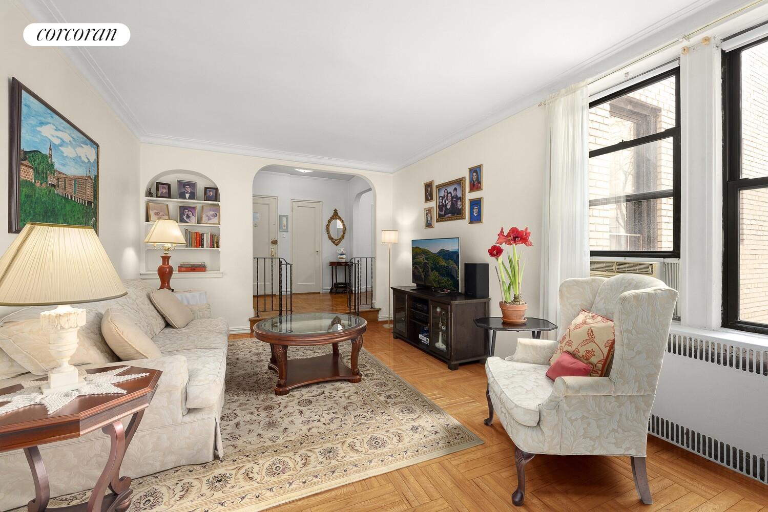 225 W 25th Street 3G — photo
