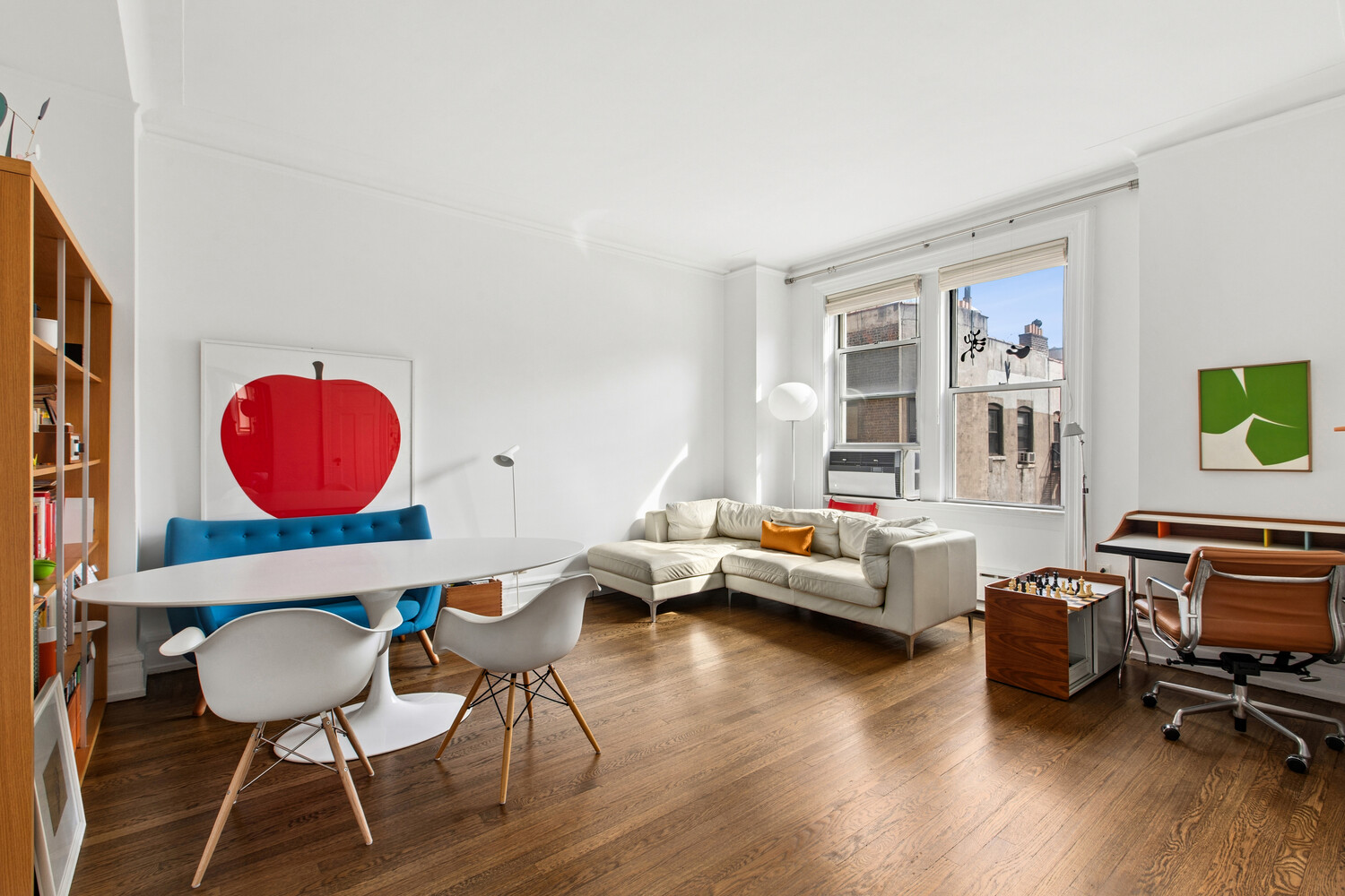 320 W 86th Street 5D — photo