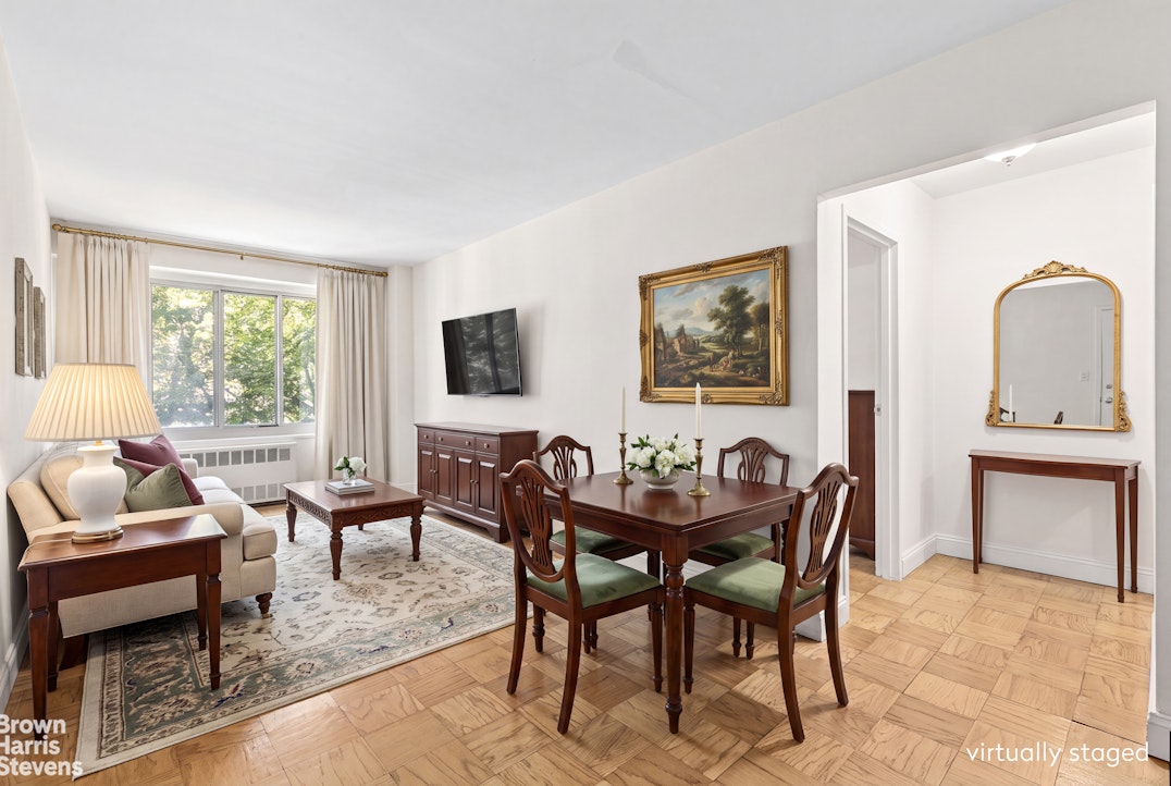400 Central Park W 1M — photo