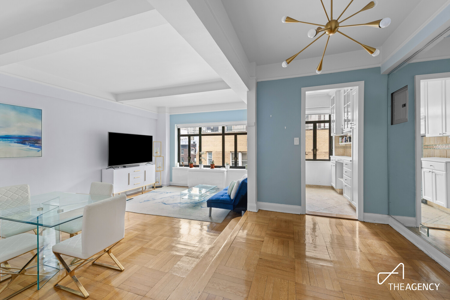 25 W 54th Street 10B — photo