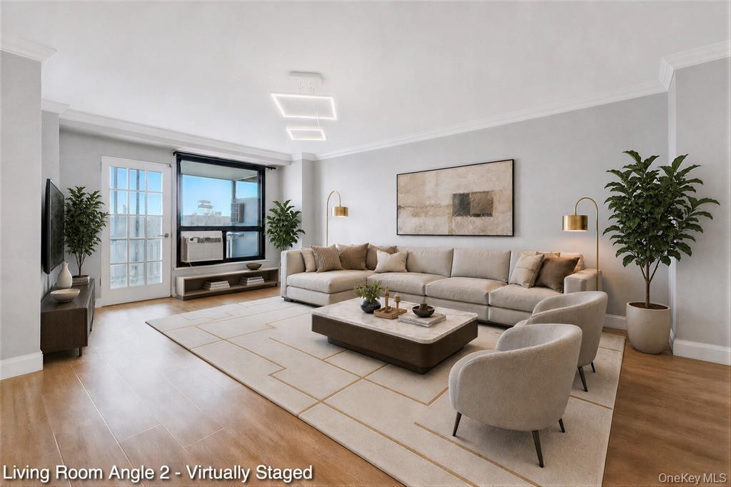 61-25 98th Street 7J — photo