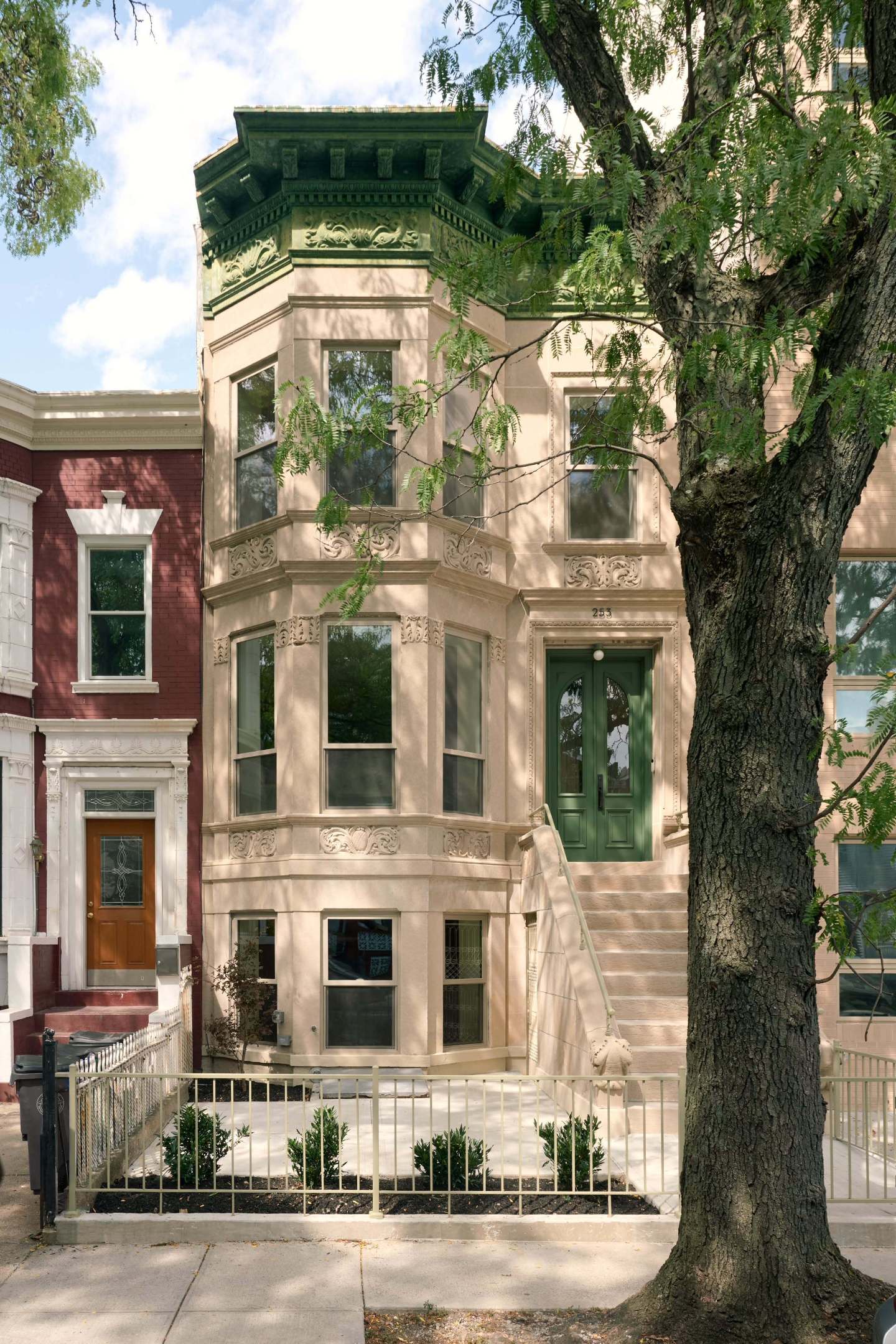 253 Rutland Road Townhouse — photo