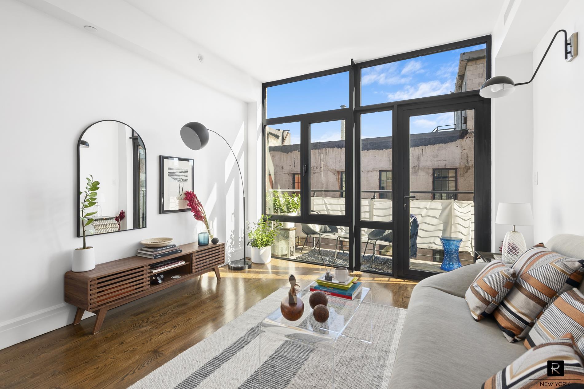 47 Bridge Street 6-B — photo