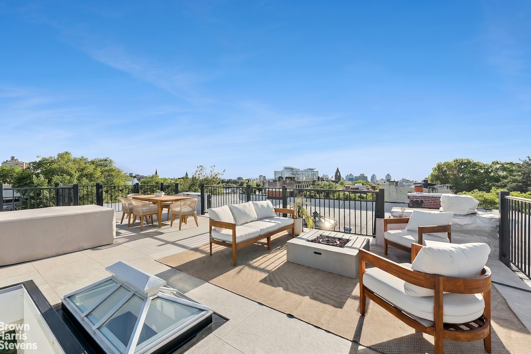 149 Prospect Place Phse — photo