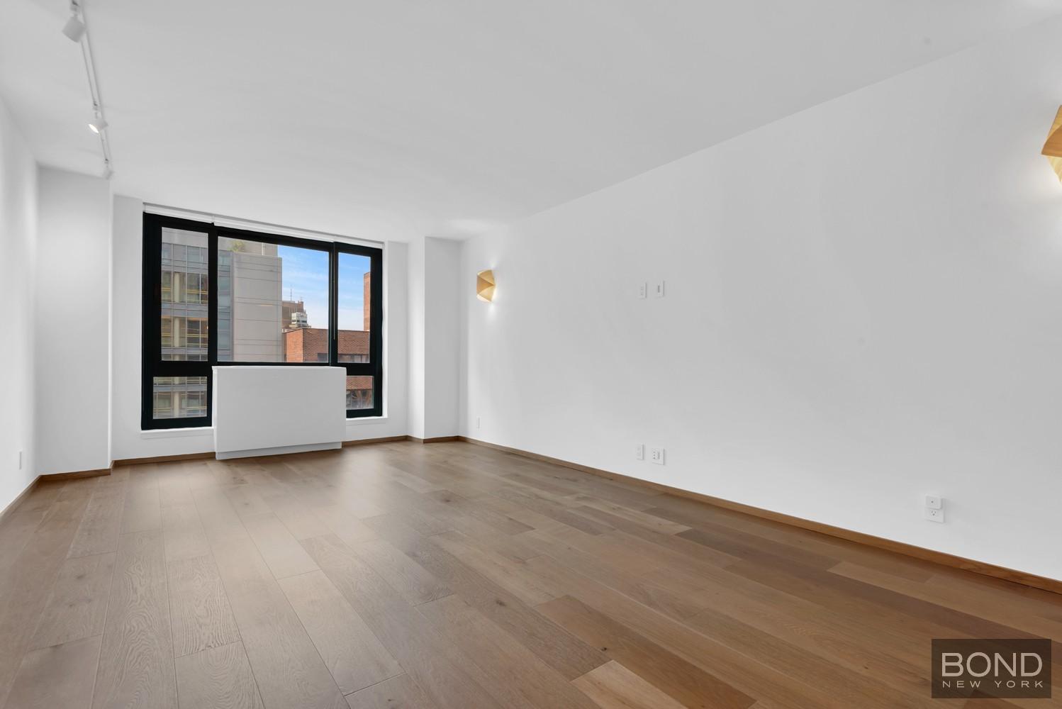 1 Irving Place V16D — photo