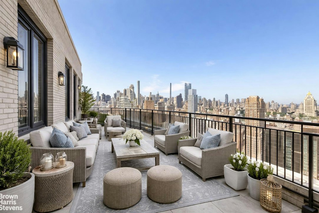 300 E 77th Street Ph2/3 — photo