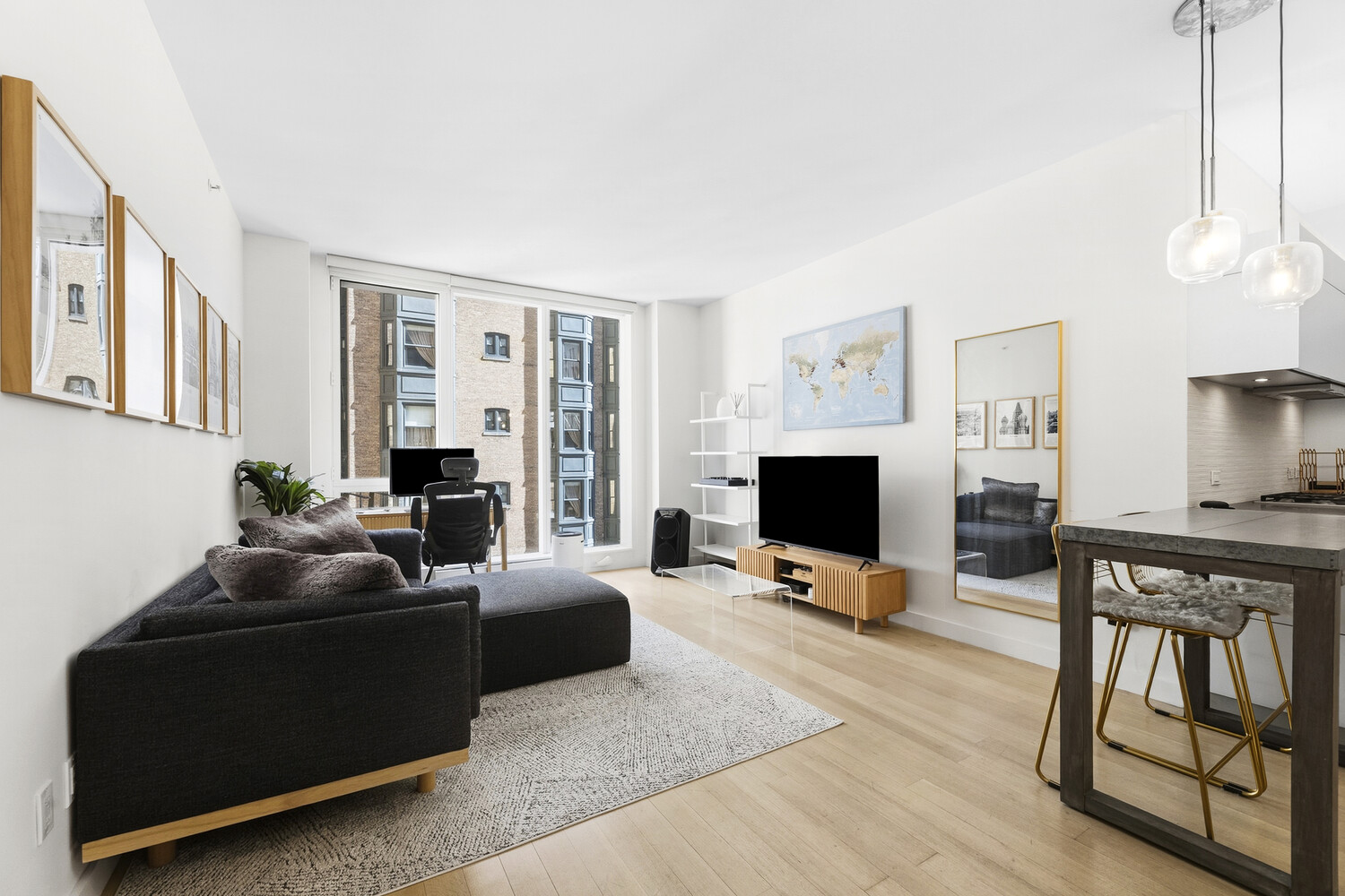 241 5th Avenue 8C — photo