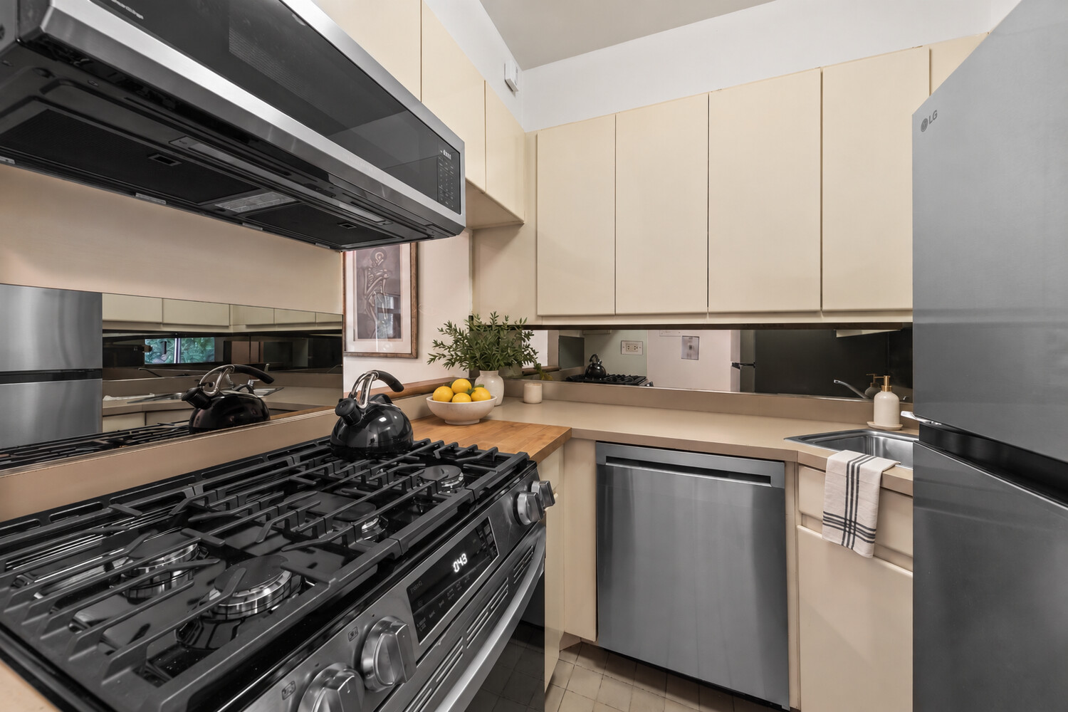 124 E 79th Street 3D — photo