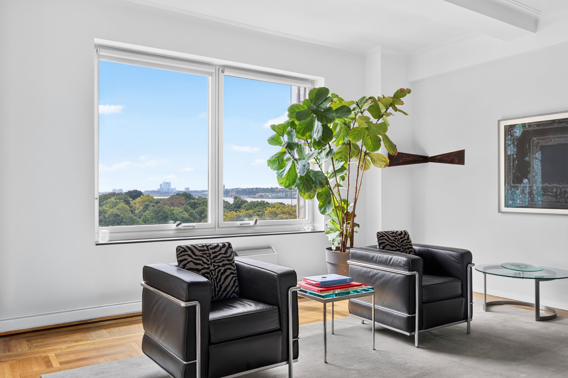 90 Riverside Drive 9B — photo